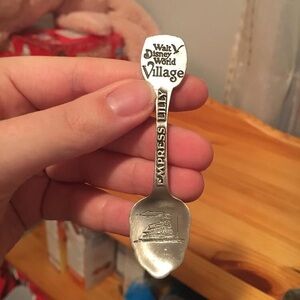 Vintage Empress L I L L Y pewter spoon